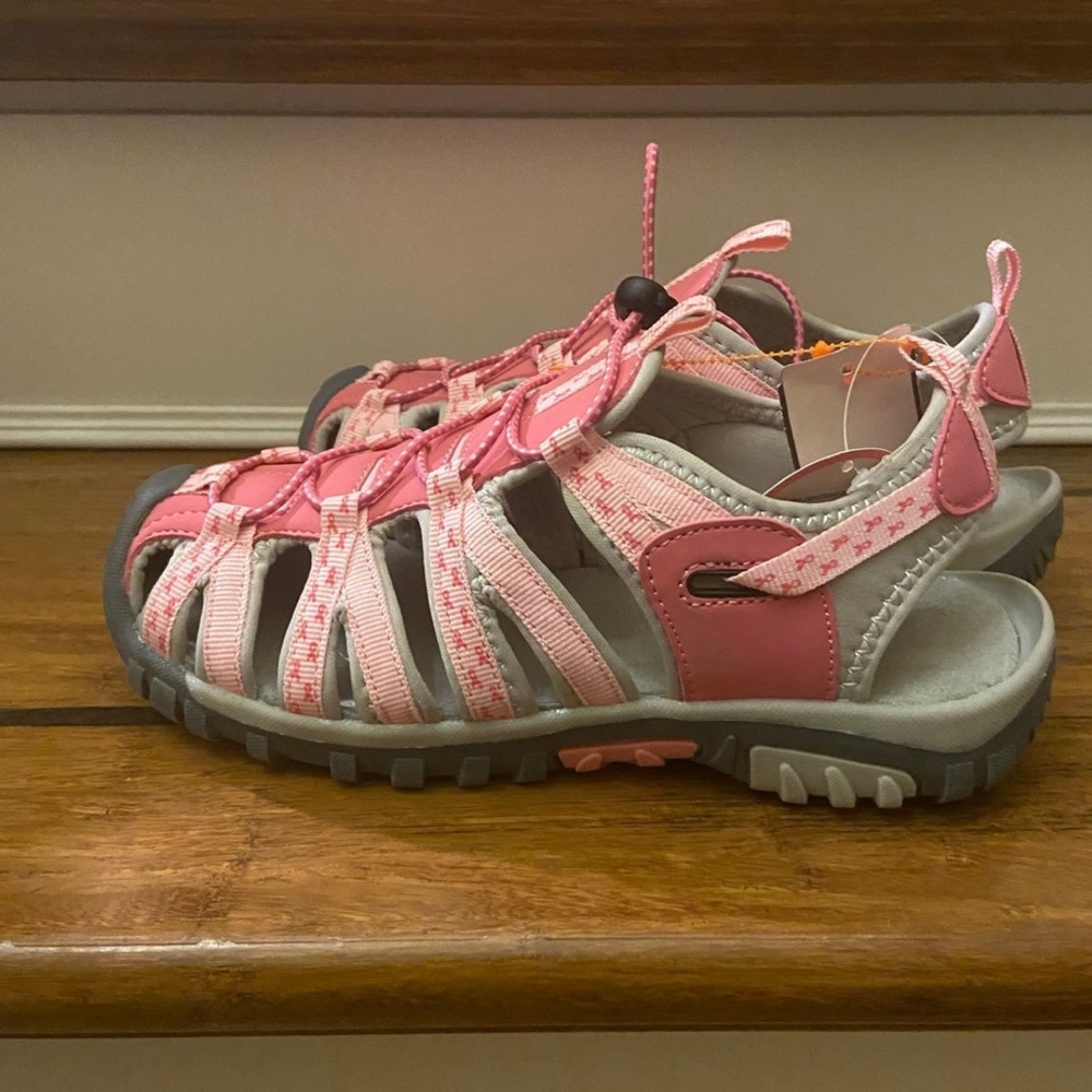 Women’s Sandals